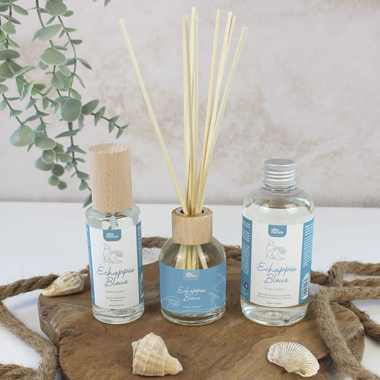 Diffusor mit Rattan-Stäbchen – Blaue Auszeit (nachfüllbar) – Bild 2