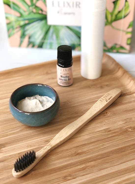 Zahnbürste aus Bambus