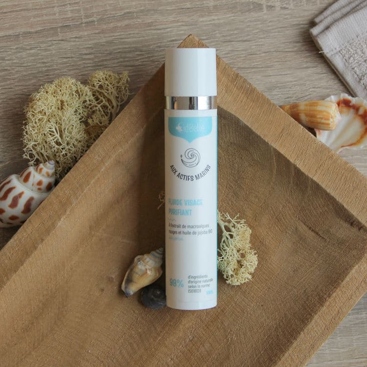 Reinigendes Gesichtsfluid mit Bio Aloe Vera – Bild 2